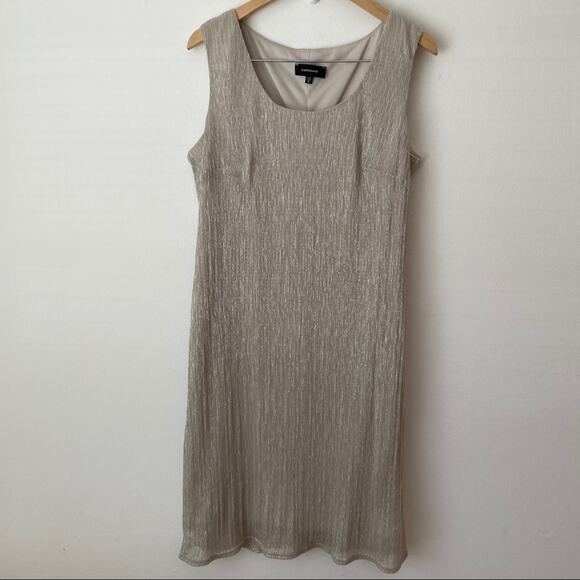 NWOT R&M Richards Silver Sleeveless Dress - Picture 1 of 10